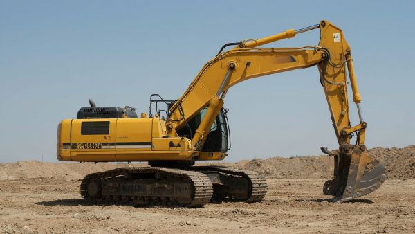 Quand faut-il changer ses chenilles en caoutchouc ? Les signes qui ne trompent pas